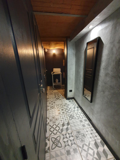 Others 4, la Villa Mancelle, Sarthe