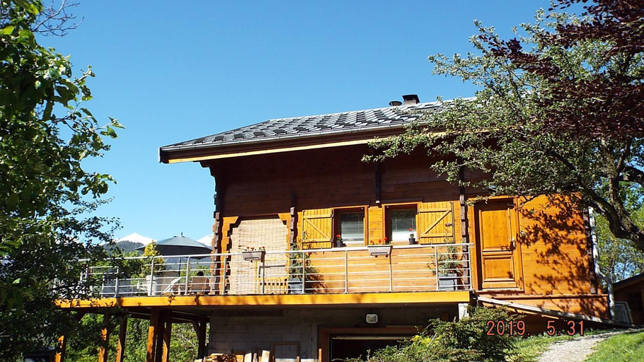 3, Chambre d'Hotes Barnabas, Savoie