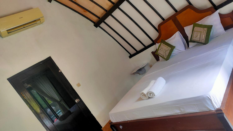 Others 4, Meno Lodge, Lombok