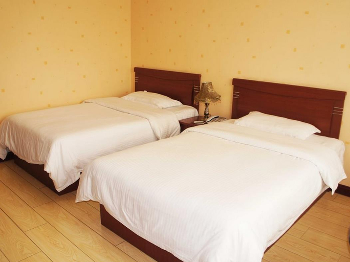 Bedroom 2, Honggang Hotel, Dalian