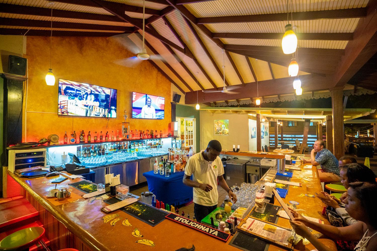 Food & Drinks 5, Coco Palm