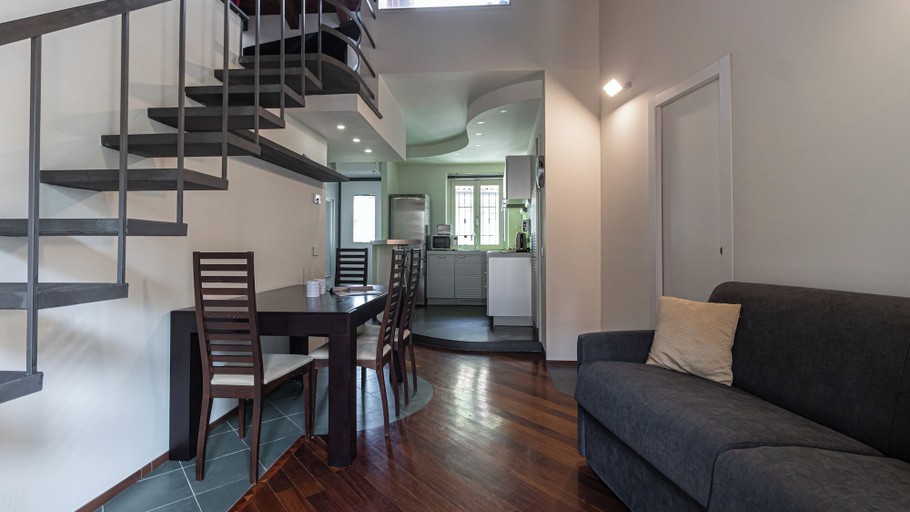Others 4, Italianway Comfort - Fabbri 12 D, Milano