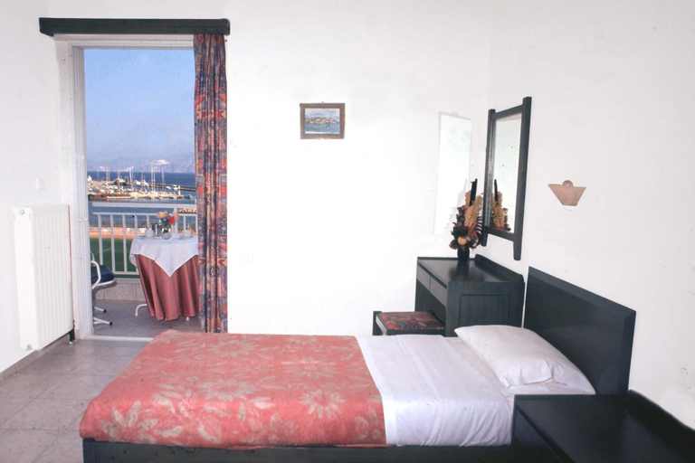 Others 2, Stunning Seaview Town Apartment, Crete