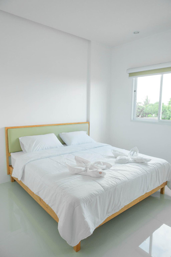 Bedroom 15
