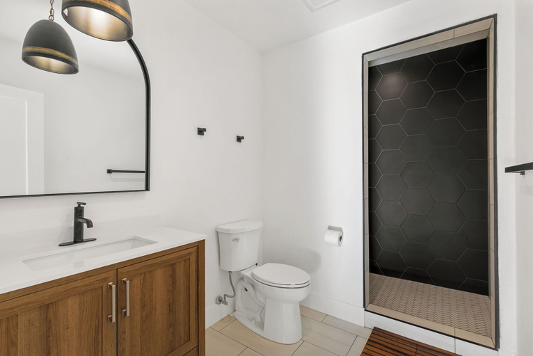 Bathroom 4, Zephyr Cove Studio Unit 6, Douglas