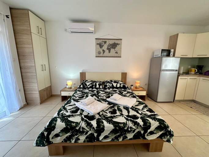 Bedroom 2, Apartments Easy, Crikvenica