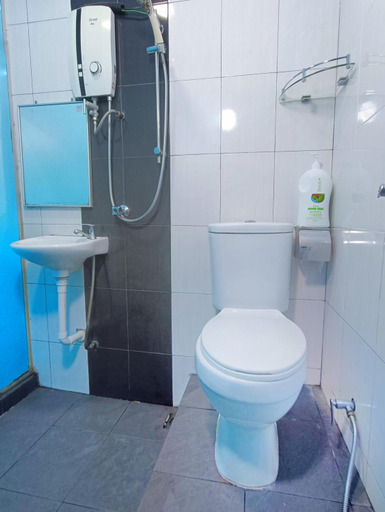 Bathroom, Pen'U Cottages by RVH, Dungun