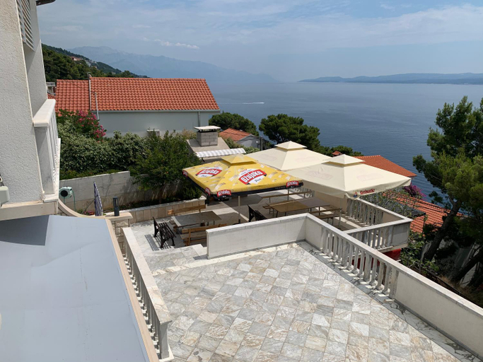 Others 5, Villa Raljevic, Omiš