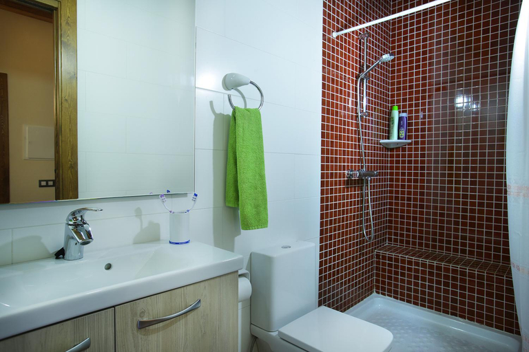 Bathroom, Cal Sansa, Lleida
