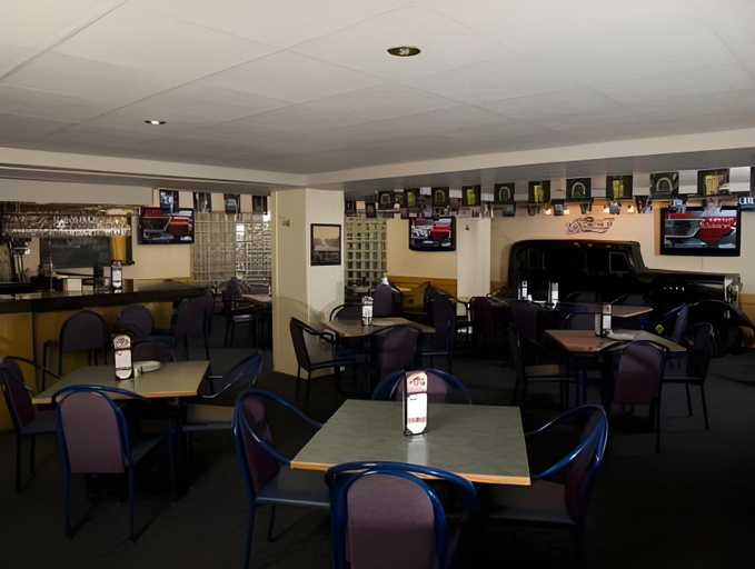Food & Drinks 5, Victoria Inn Hotel and Convention Centre Thunder Bay, Thunder Bay