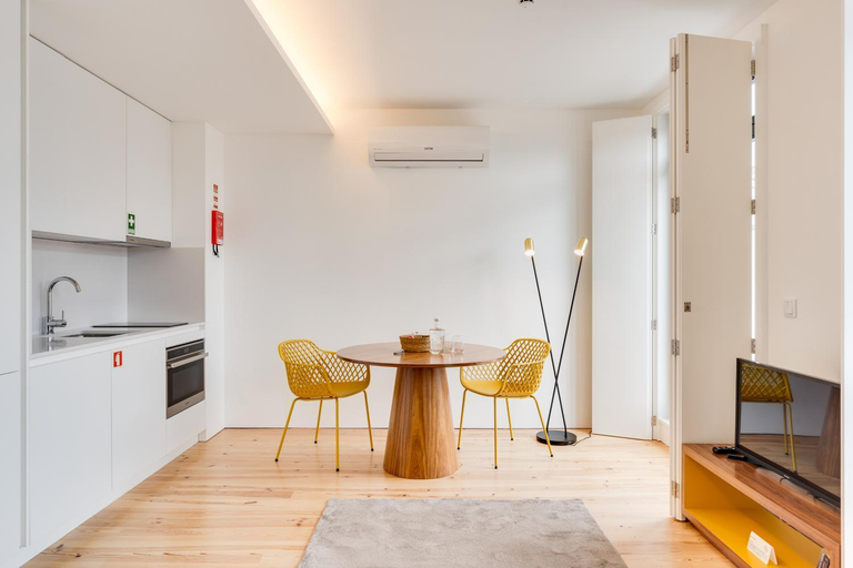 Others 5, Alma da Casa by DA'HOME, Porto