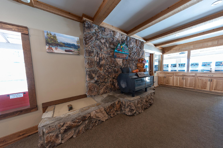 Public Area 2, Tahoe Sands Resort, Placer