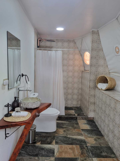 Bathroom 3, El Refugio La Paz Eco Glamping, San Ramón