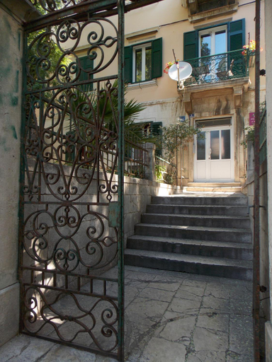 Others 5, Soukki Town Centre Suites 1, Split