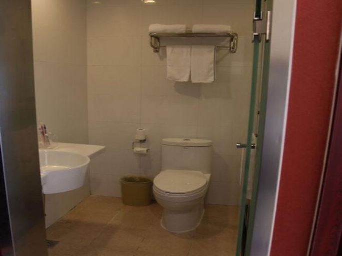 Bathroom, Hanting Hotel Wuxi Lingshan Scenic Spot, Wuxi