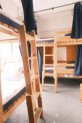 Bedroom 2, Little Japan, Taitō