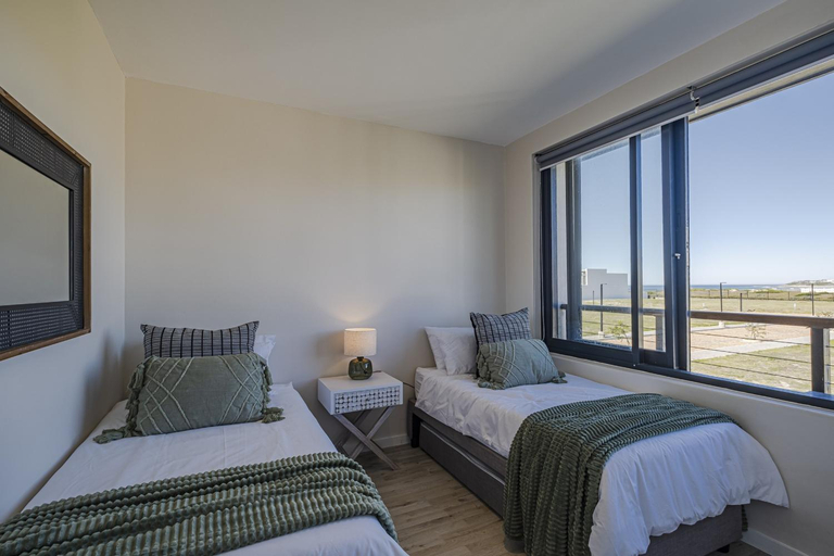 Others 4, Kabeljauws Beach Apartments, Cacadu