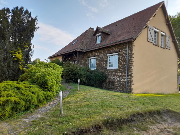 Exterior view 5, Le Plantard, Sarthe
