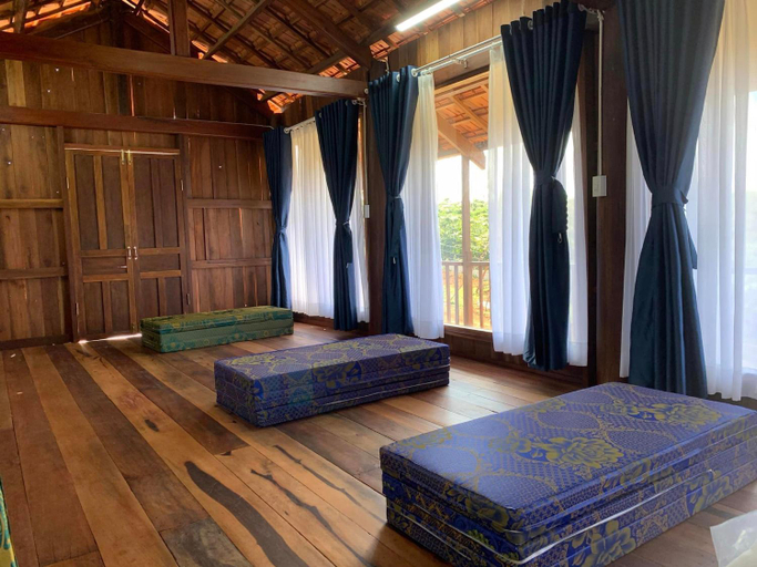 Bedroom 18