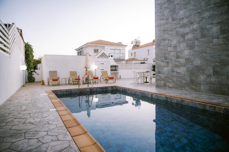 Sport & Beauty 2, Villa Costa Cornelia Homes