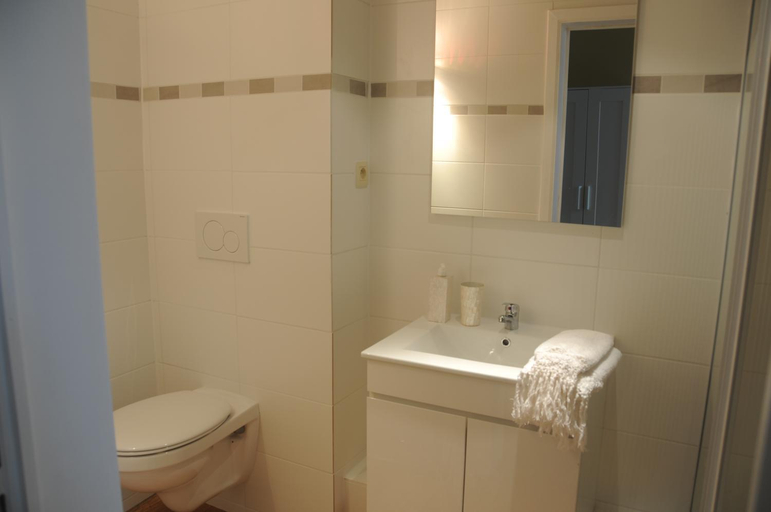 Bedroom 3, Maison Matan, Namur
