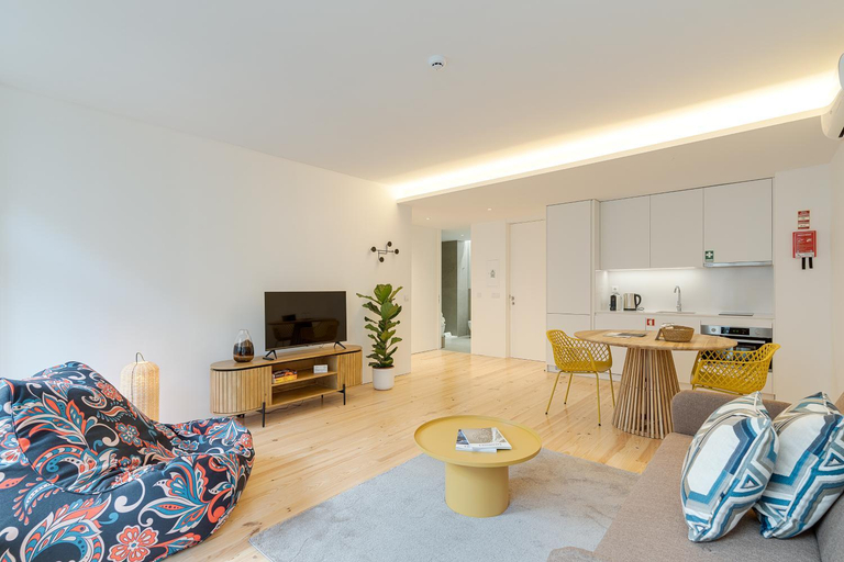 Others 4, Alma da Casa by DA'HOME, Porto