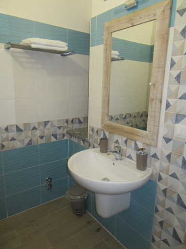 Bathroom 3, Il Sogno di Calipso, Cosenza