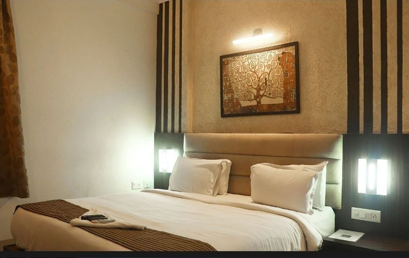 Bedroom 2, THE REGAL PARK HOTEL, Visakhapatnam
