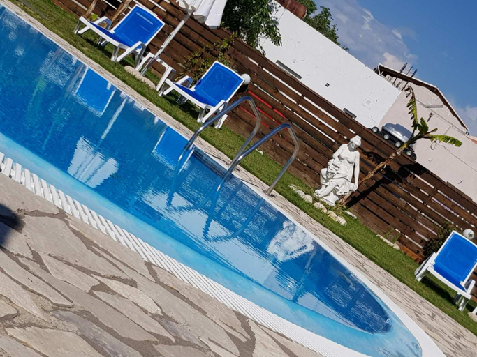 Others 5, Dora's apartments, Ionian Islands