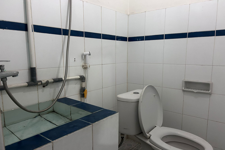Bathroom 8