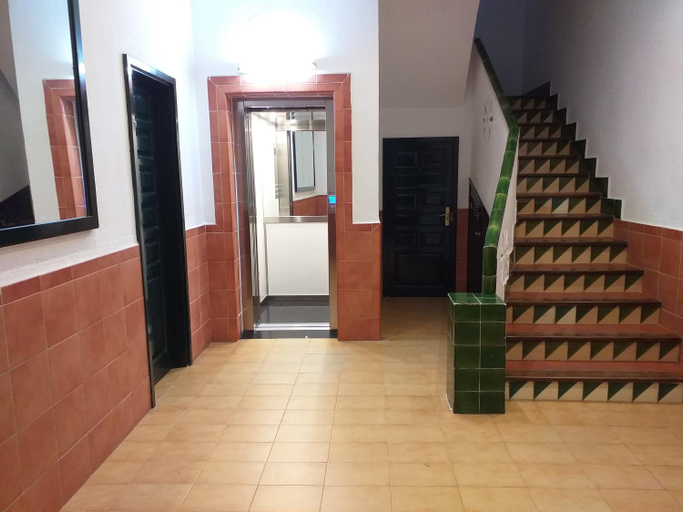 Public Area, APARTAMENTO con TERRAZA VISTAS AL MAR, Girona