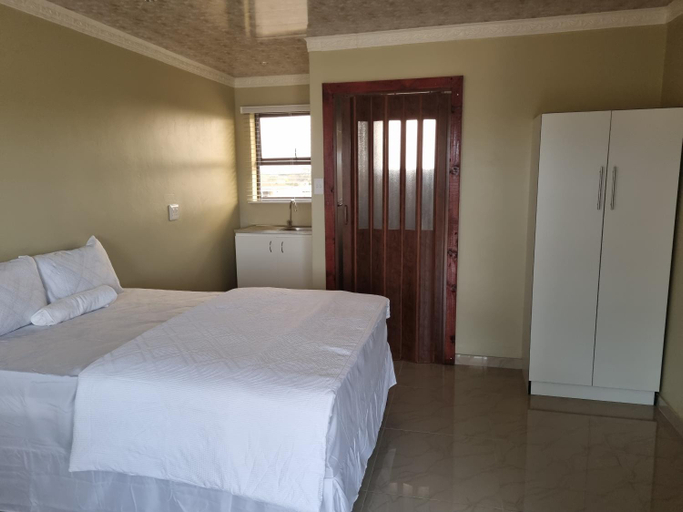 Others 2, Airport Airbnb, Uthungulu