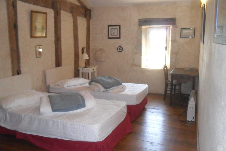 Others 4, Maison de Bastien, Gironde