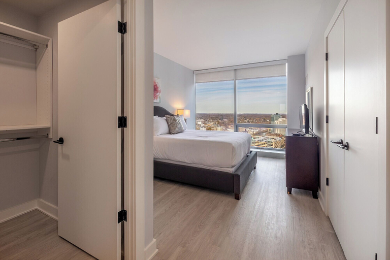 Bedroom 3, 3Thirty3 - 333-1206, Westchester