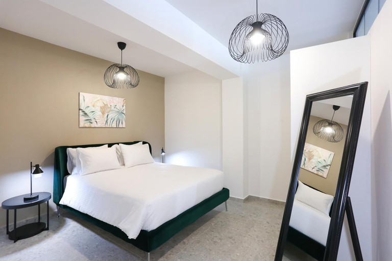 4, Dione Seaside Apartments, Crete