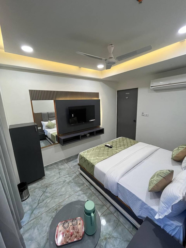 Bedroom 3, Hotel Melbourne Gandhinagar, Gandhinagar