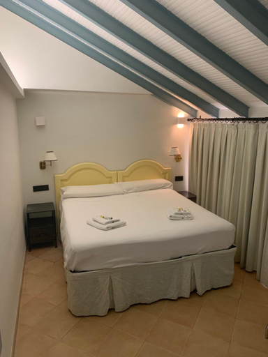 Others 4, Turistic Apartment Sevillanos SL, Sevilla