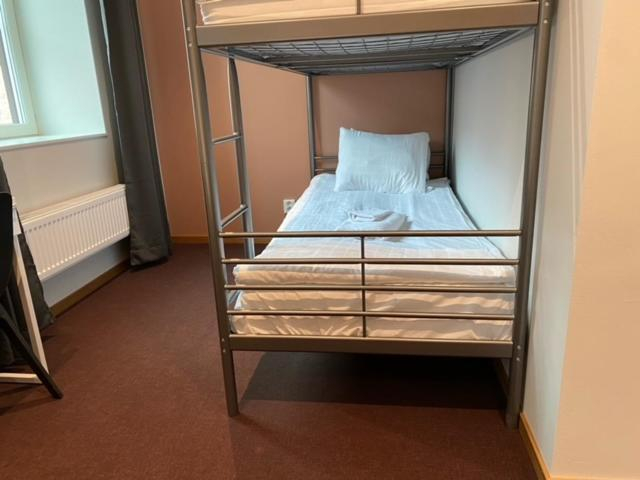 Bedroom 3, Ahlgrens Hotell Bed & Breakfast, Gävle