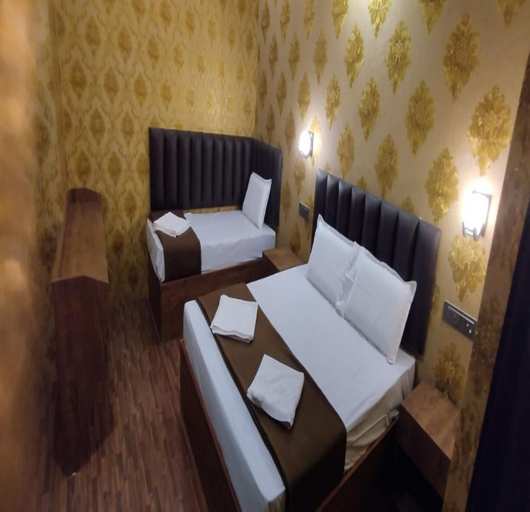 Others 4, Apex Victor Guest House, Puducherry