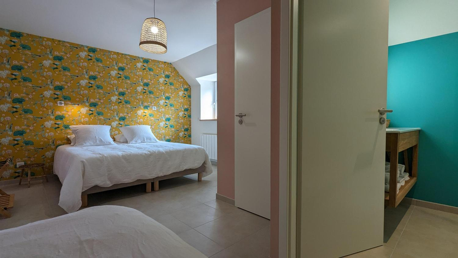 Bedroom 2, L'orcheran, Côte-d'Or