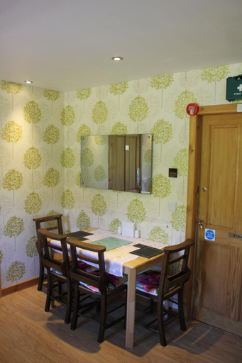 Others 3, Aviedale Suite, Orkney Islands