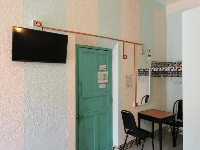 Others 4, HOTEL LIMON, Coatepec