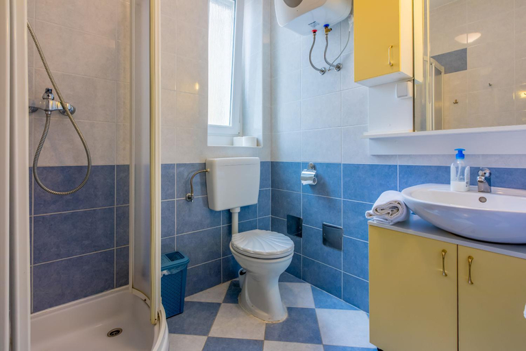 Bathroom, Room Laura, Crikvenica