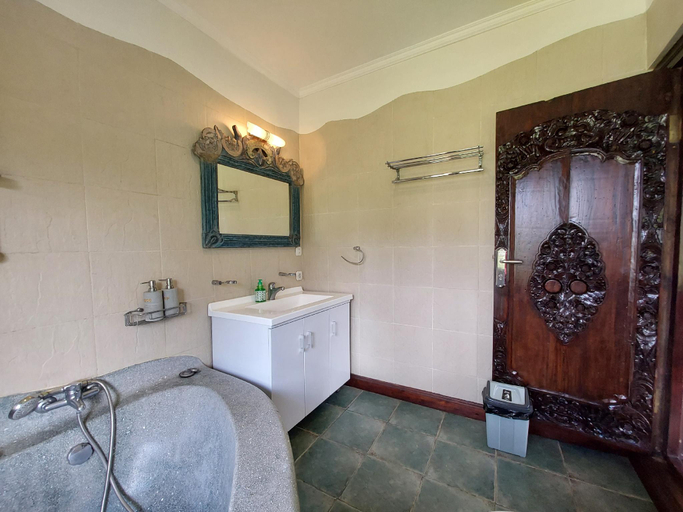 Bathroom 1