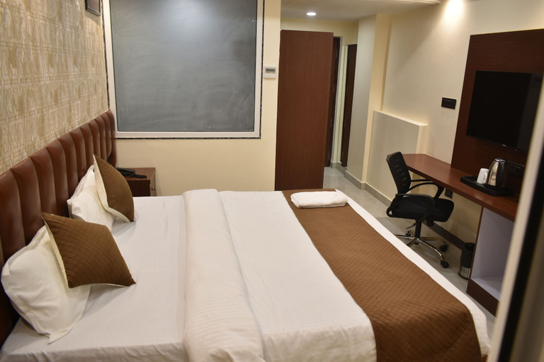 Bedroom 2, Hotel The Spark, Gorakhpur