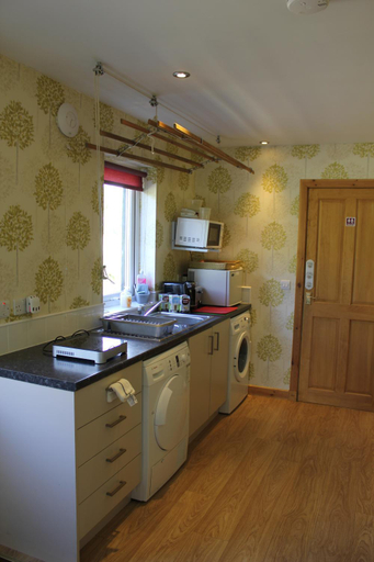 Others 5, Aviedale Suite, Orkney Islands
