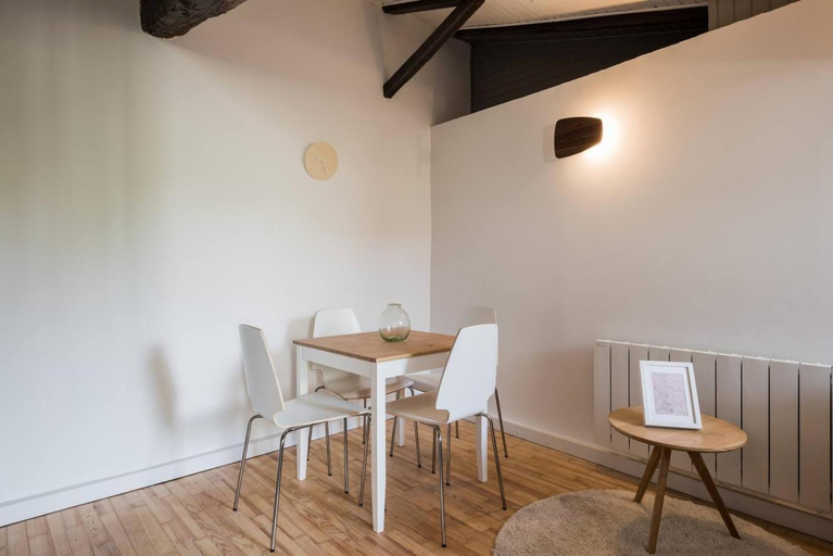 Dining Room 4