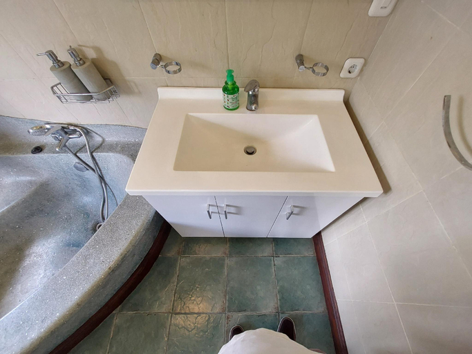Bathroom 3