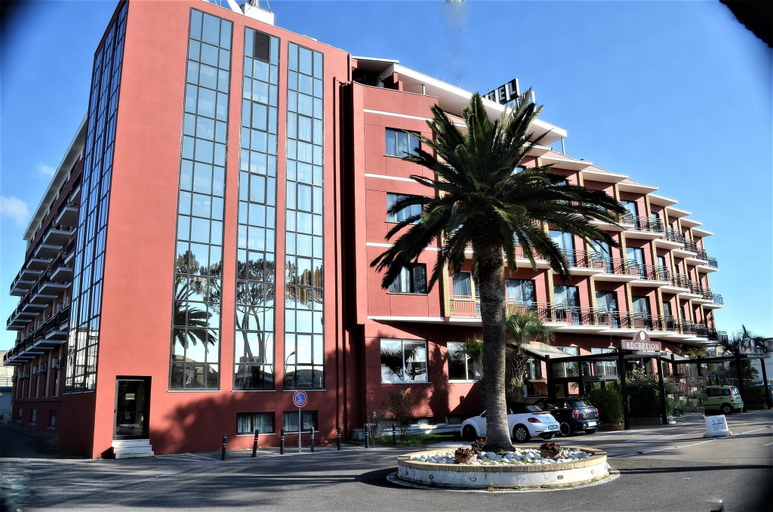 Exterior & Views 2, Park Hotel, Latina