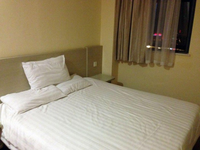 Bedroom 3, Hanting Hotel Kunming Cuihu, Kunming